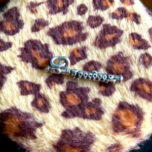 Flute charm